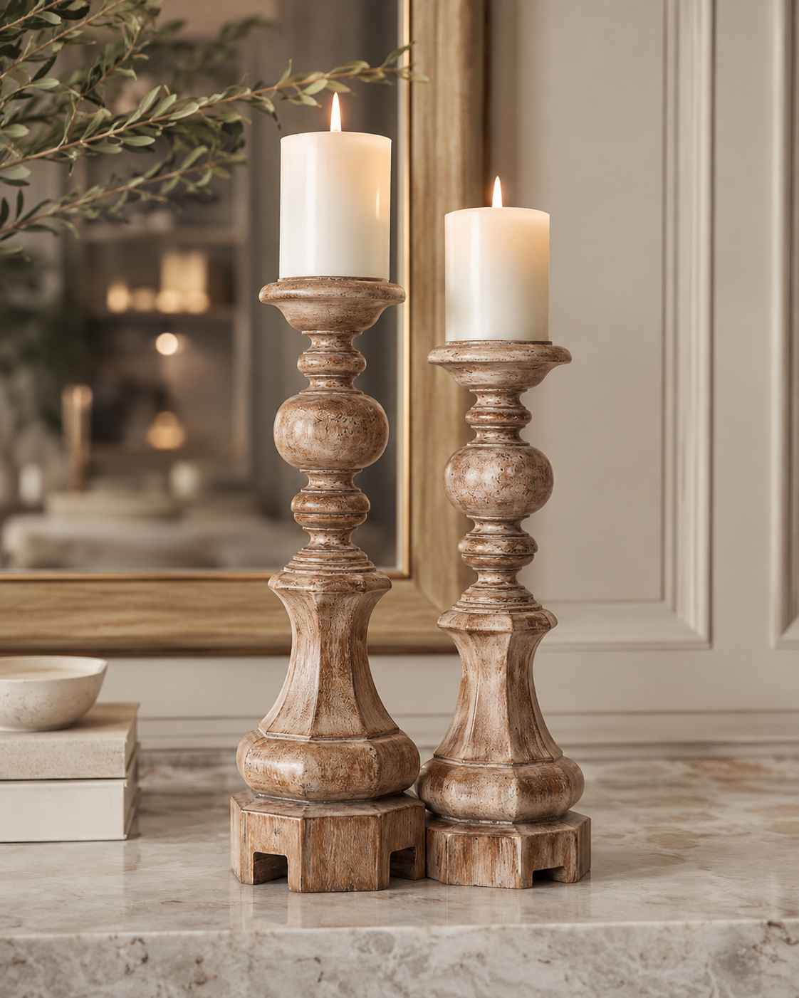 TOPAZ CANDLE HOLDER